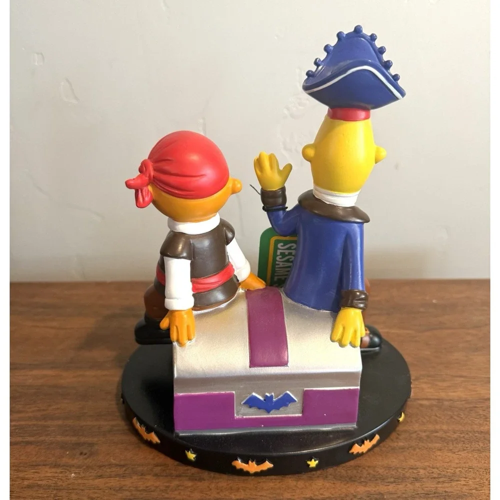 Bert and Ernie Sesame Street Halloween Pirates Figure Decoration. NEW